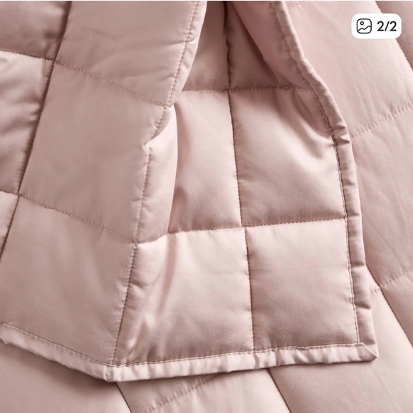 Quince Blush Quilted Bedding Set: Twin Comforter and Sham- NWT - Picture 2 of 2